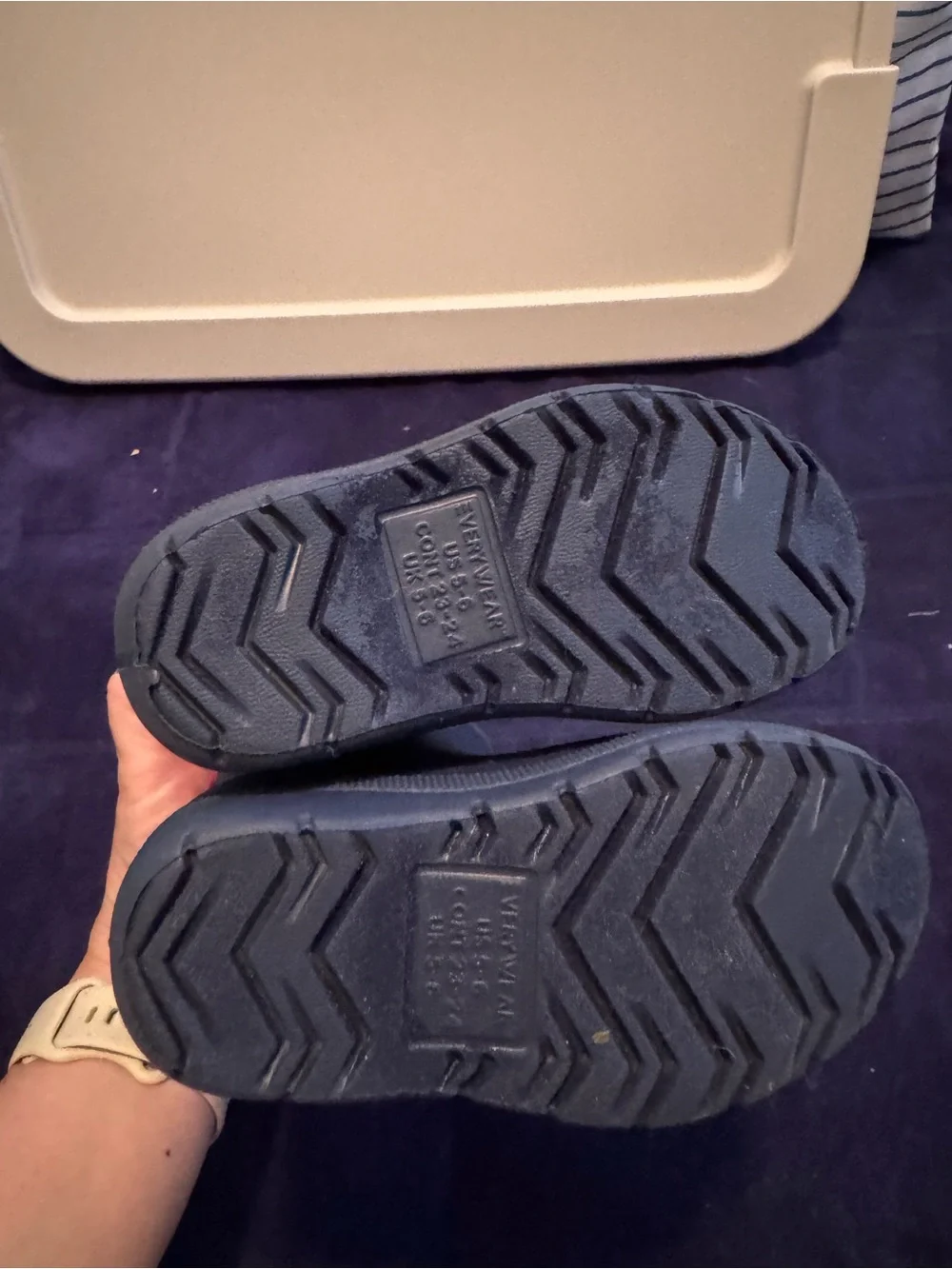 Totes Toddler Navy Blue Rain Boots-sz 5-6, worn once